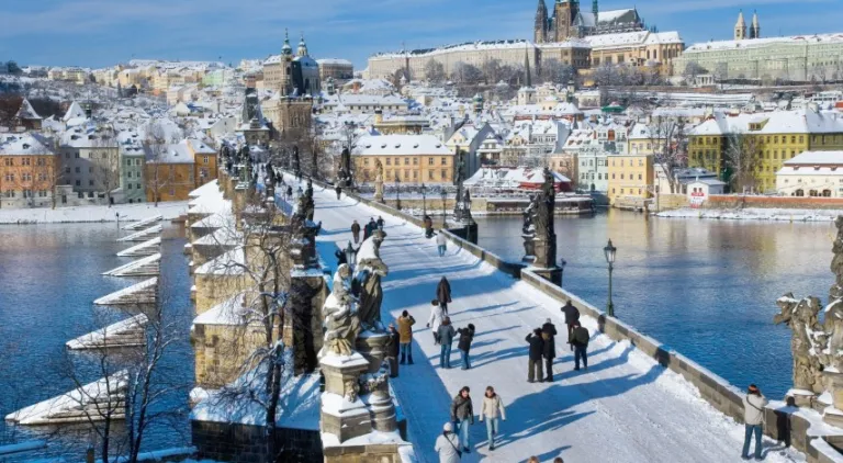 Charles bridge in Winter