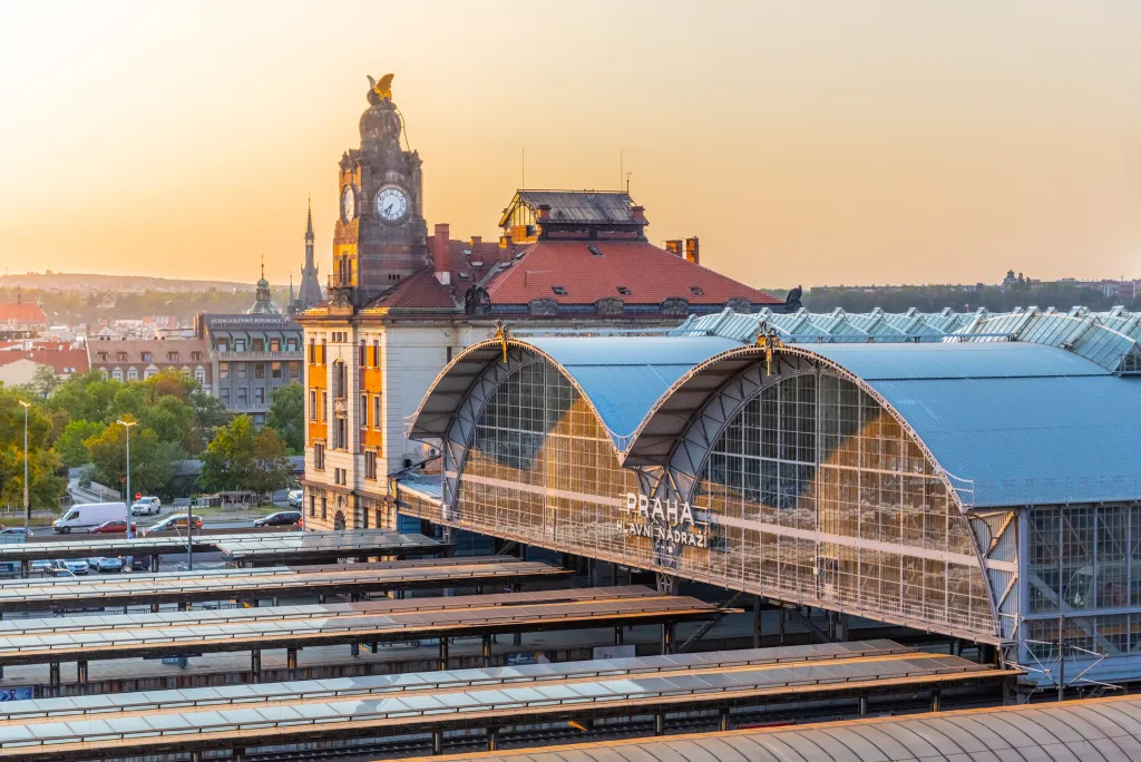 Prague Main Train Station, Hlavni nadrazi