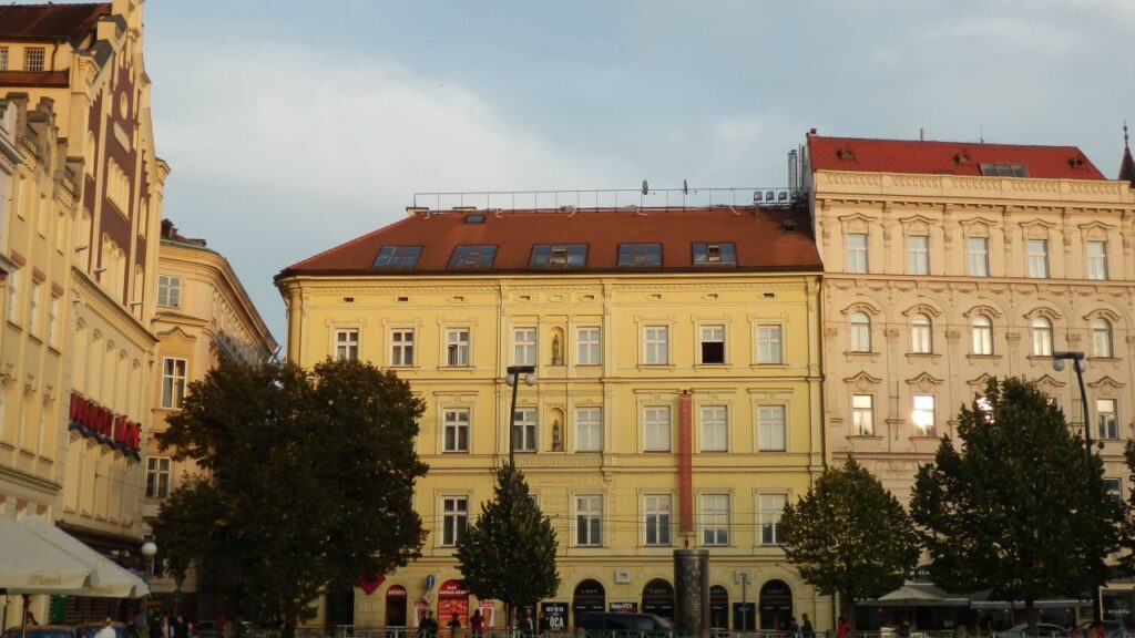 Charles Bridge Palace